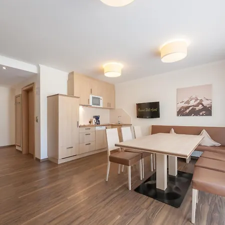 The Classic By Regina Apartment *