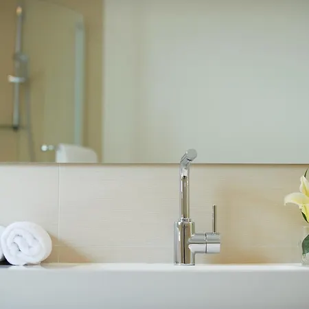 The Classic By Regina *