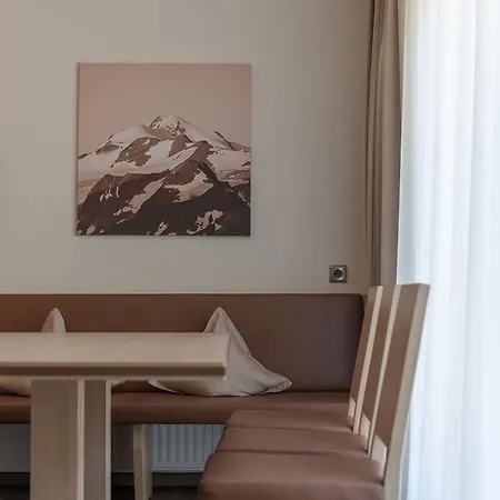 The Classic By Regina